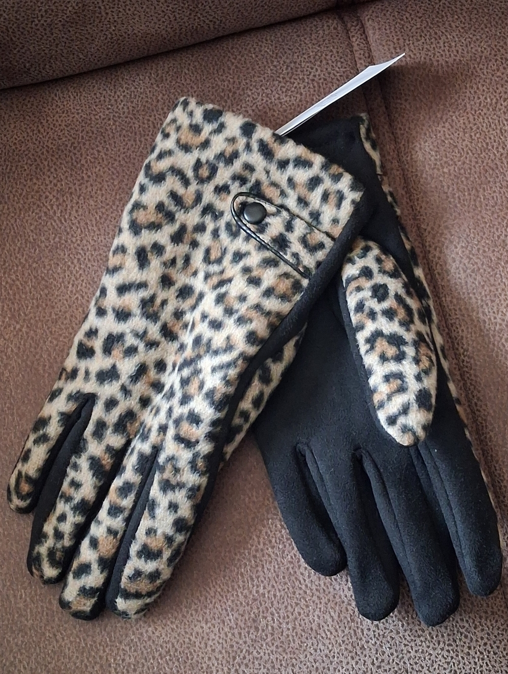 Time And Tru Leopard Print Faux Fur Gloves - Black & Tan L-XL